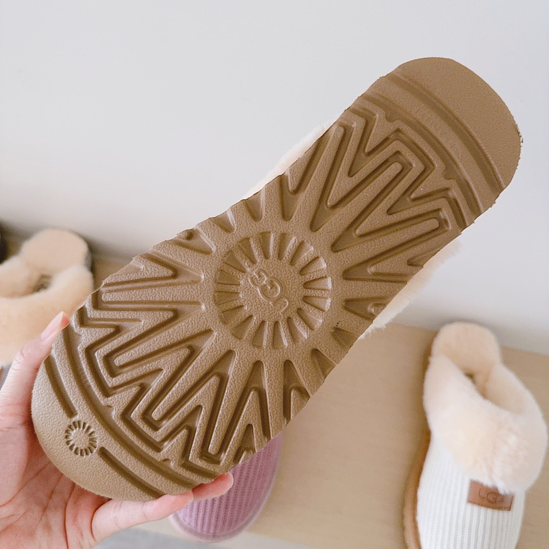 UGG Cozy · 5775 — תמונה 10