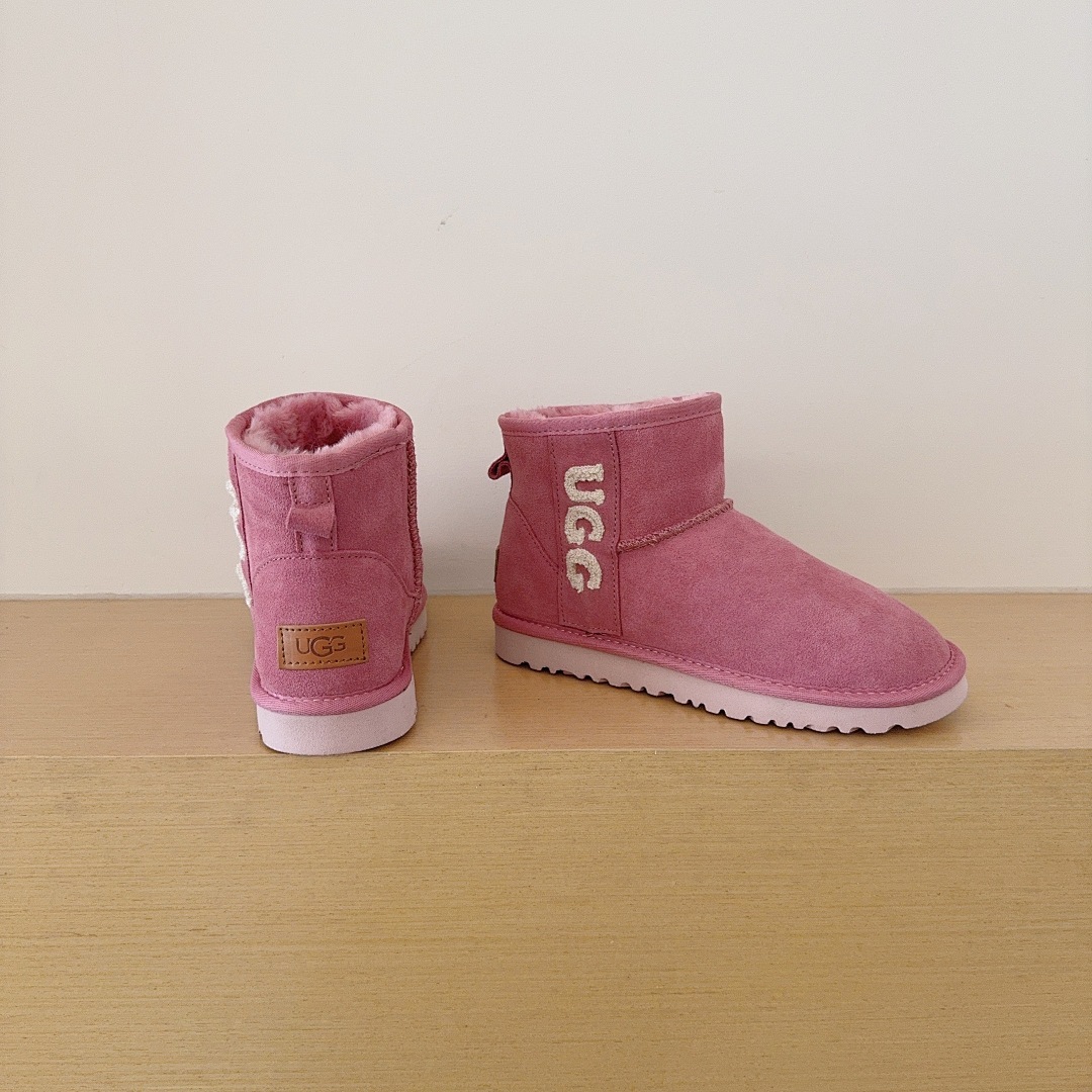UGG Ultra Mini · 5700 — תמונה 29