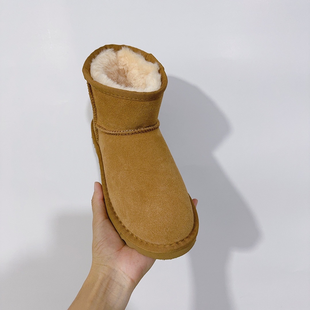 UGG Classic Ultra Mini · 5821 — תמונה 14