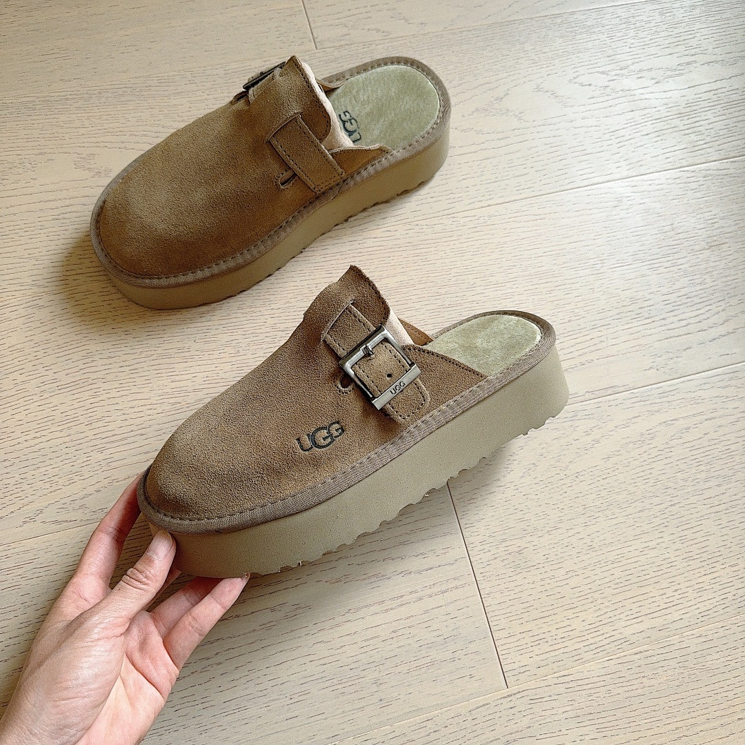 UGG — כפכפים · 4985 — תמונה 8