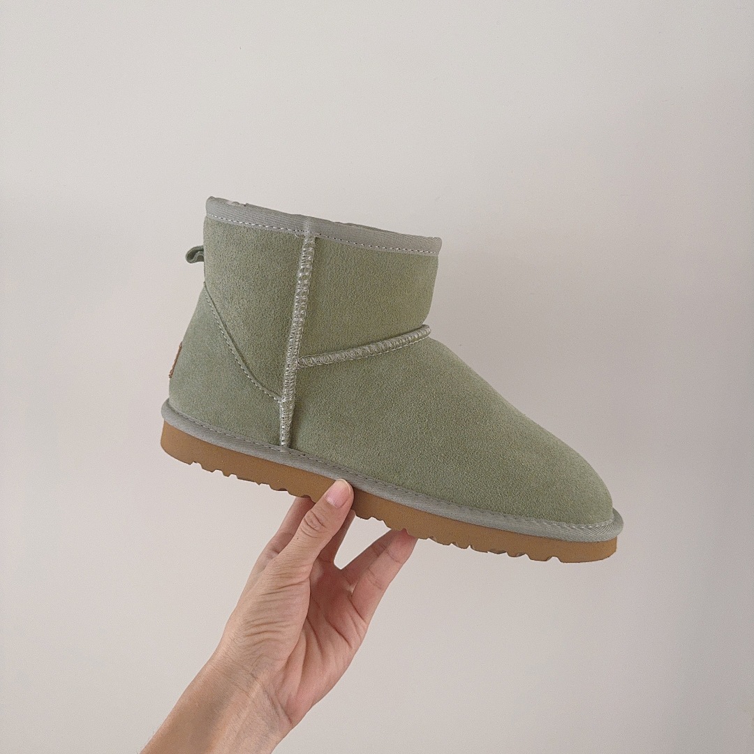 UGG Classic Ultra Mini · 5821 — תמונה 17