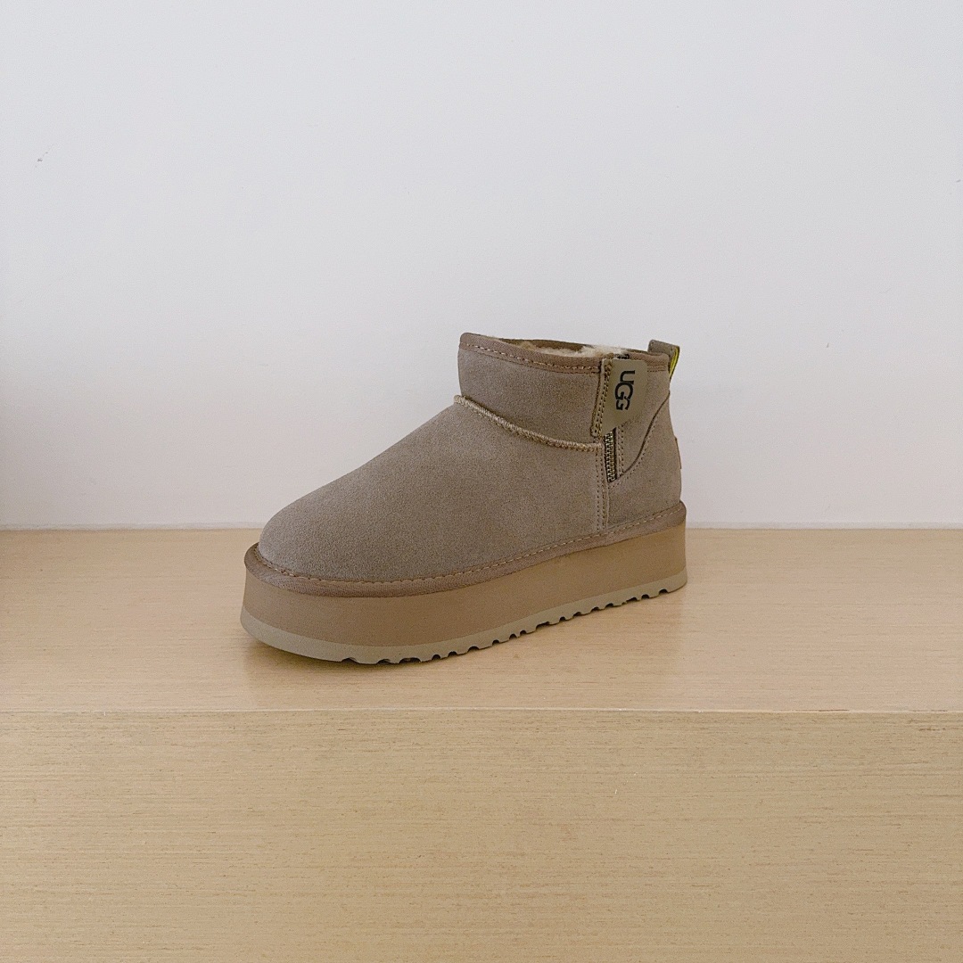 UGG Classic Ultra Mini Platform · 5701 — תמונה 25