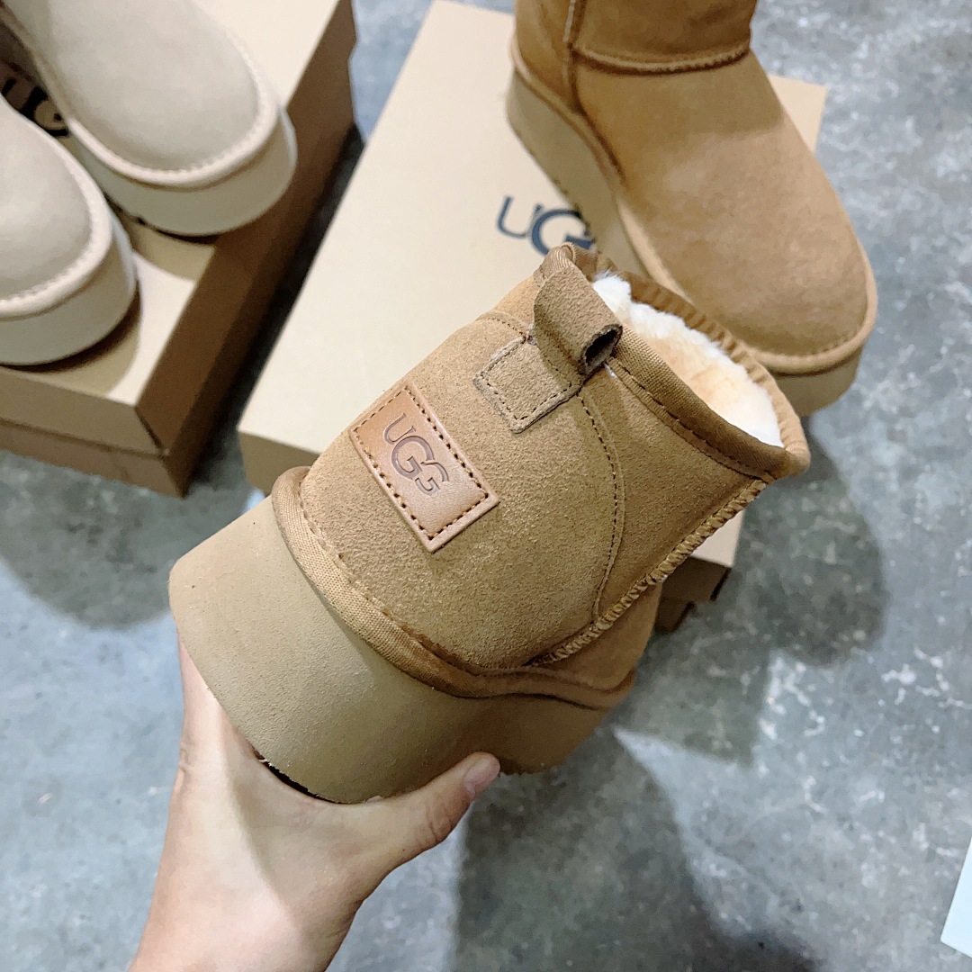 UGG Classic Ultra Mini Platform · 4797 — תמונה 18