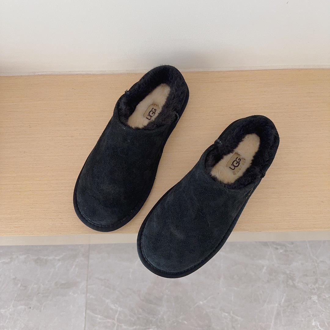UGG Classic Slip-On · 5694 — תמונה 13