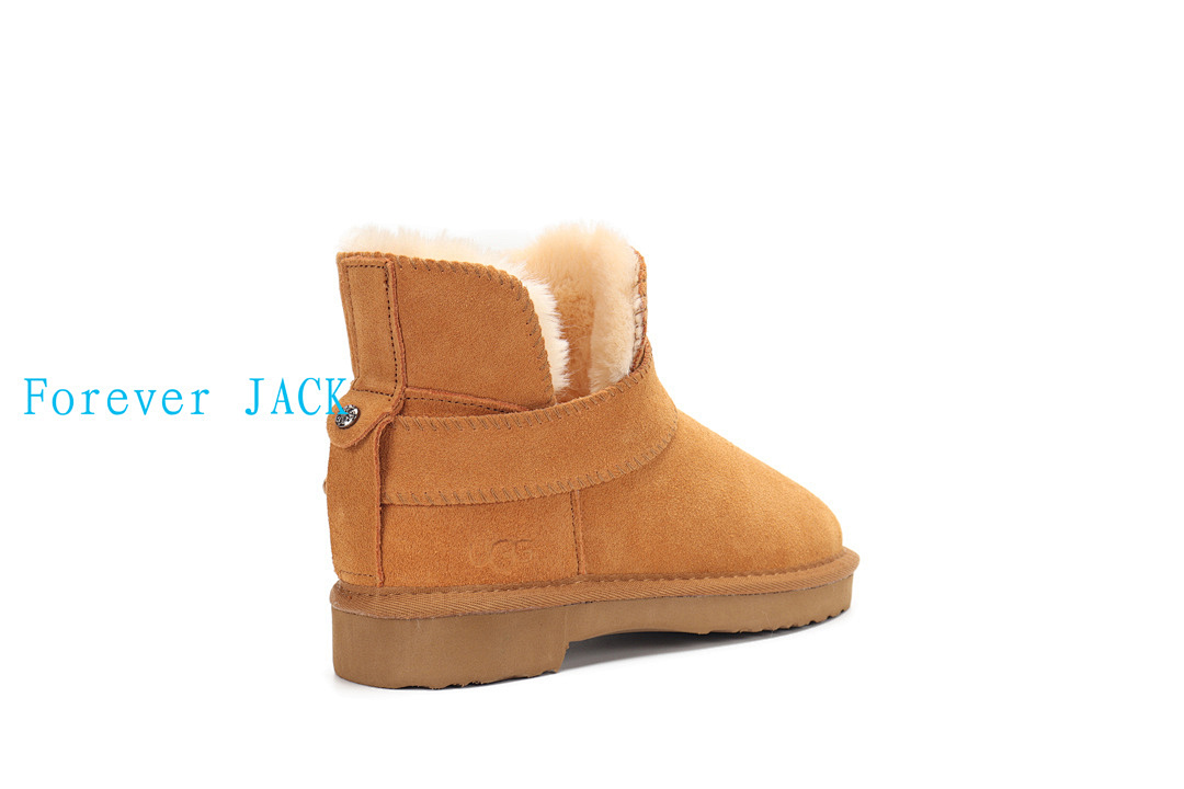 UGG Mini Classic · 5113 — תמונה 25