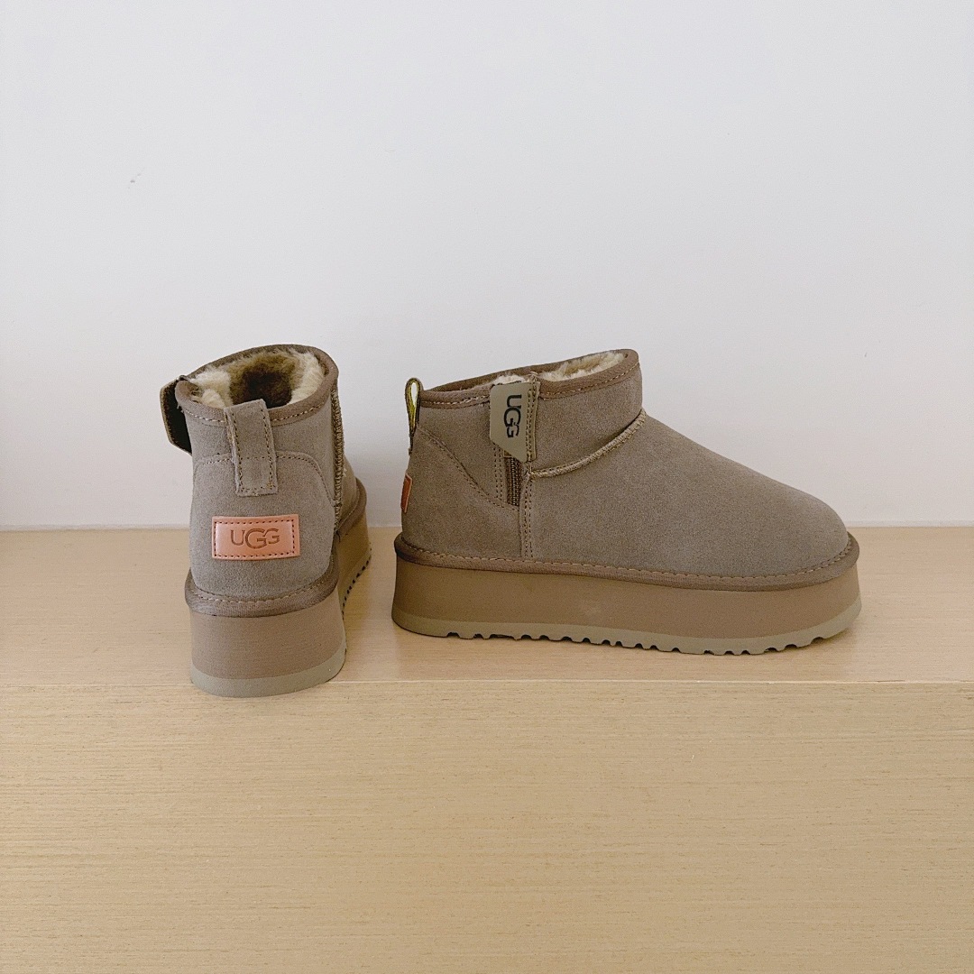 UGG Classic Ultra Mini Platform · 5701 — תמונה 24
