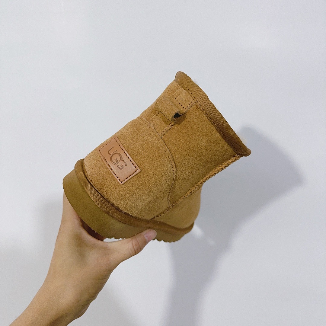 UGG Classic Ultra Mini · 5821 — תמונה 13