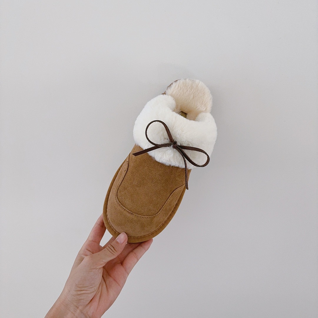 UGG Scuffette II · 5822 — תמונה 25