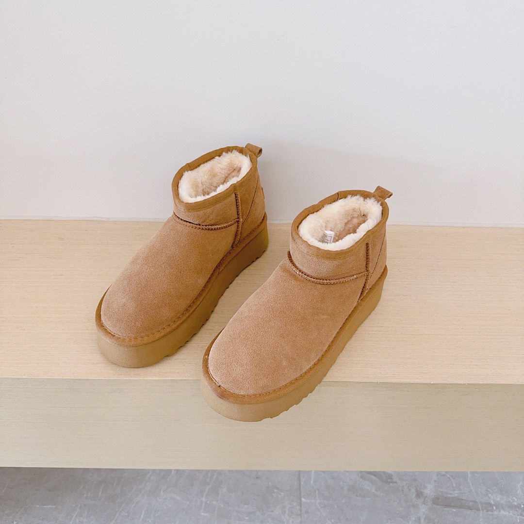 UGG Classic Ultra Mini Platform · 5772 — תמונה 4
