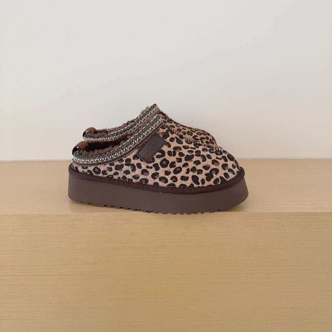 UGG Tazz · 5692 — תמונה 18