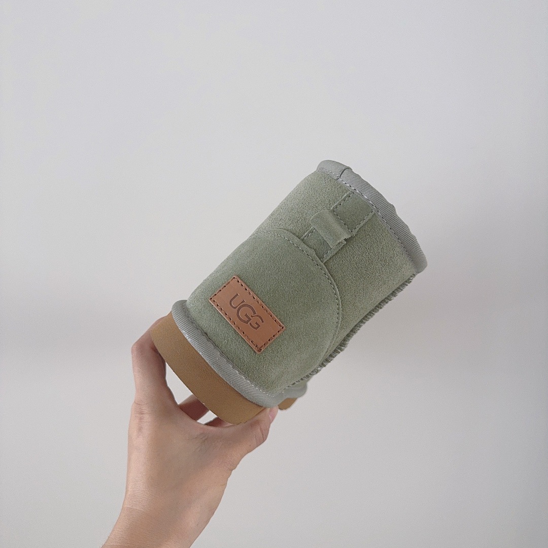 UGG Classic Ultra Mini · 5821 — תמונה 20