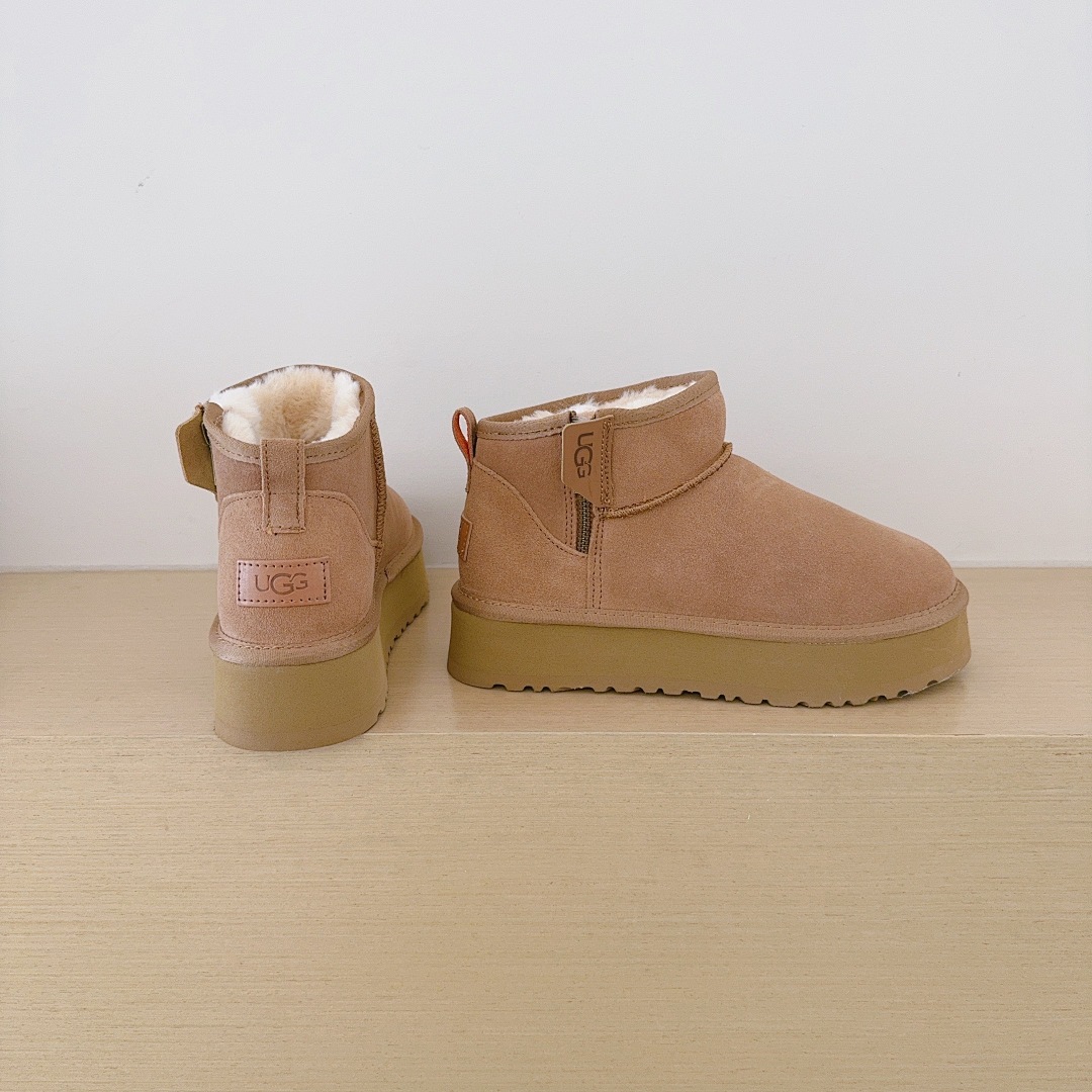 UGG Classic Ultra Mini Platform · 5701 — תמונה 6