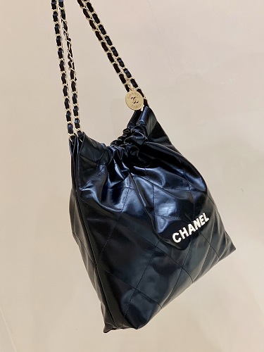 11483-T  CHANEL 102.9$