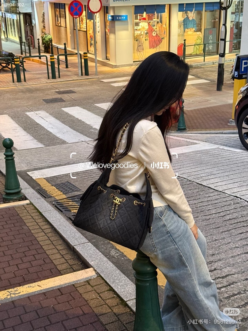 CHANEL 92.99$    11185-T