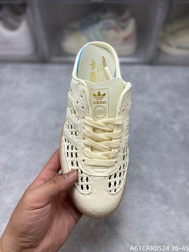 ADIDAS 58$   11234-T