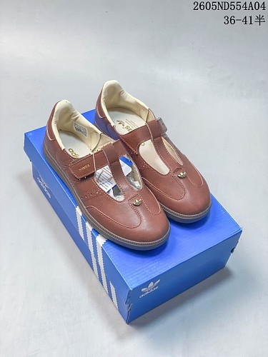 ADIDAS 58$    11198-T