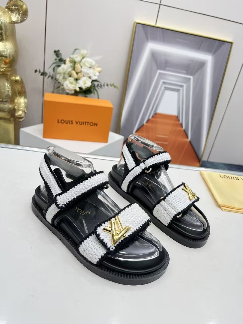 11422-T  LV  88$