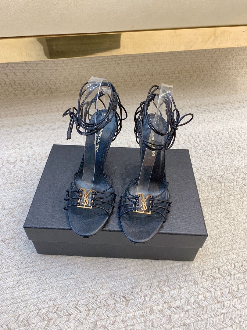 11480-T    YSL 122$