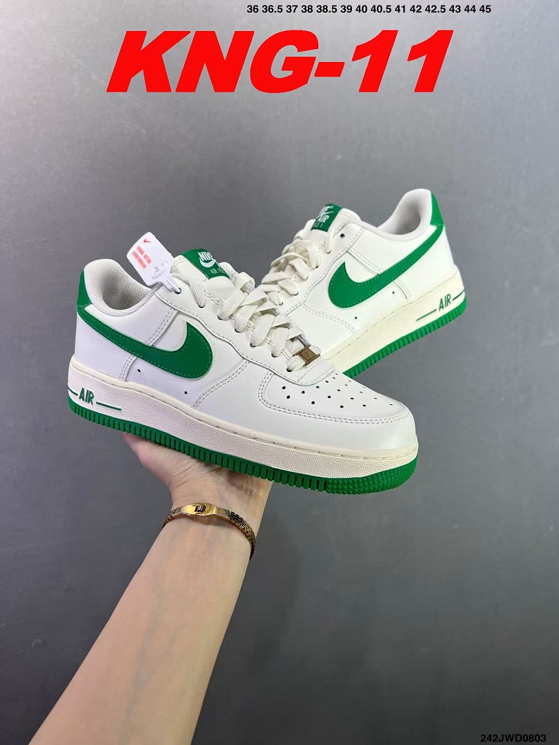 11540-T NIKE SB 61.99$