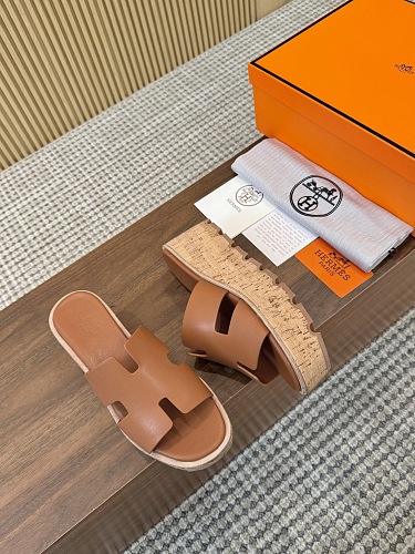 Hermes 122.99$      11317-T