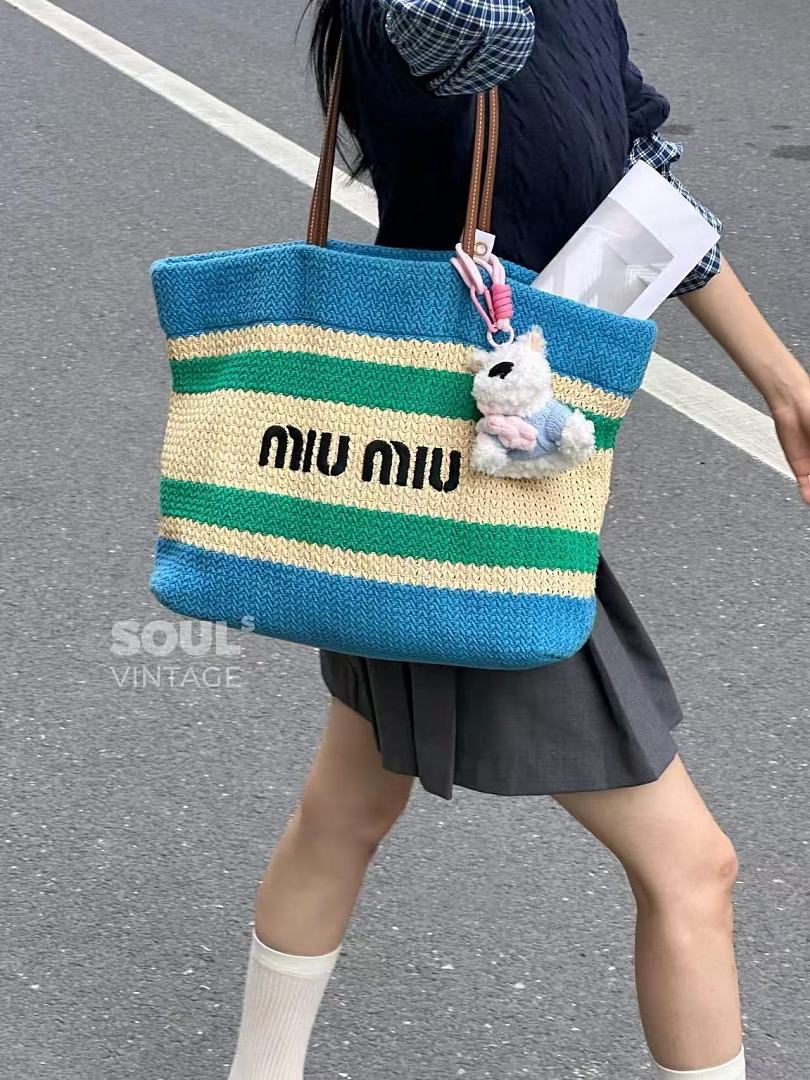 MIUMIU 62.99$    11438-T