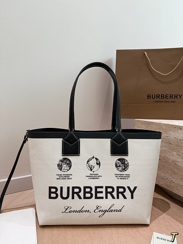 Burberry ZT12848