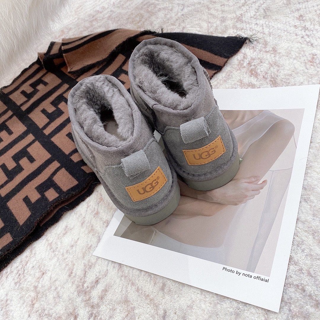 UGG Classic Ultra Mini Boot · XX2276 — תמונה 18