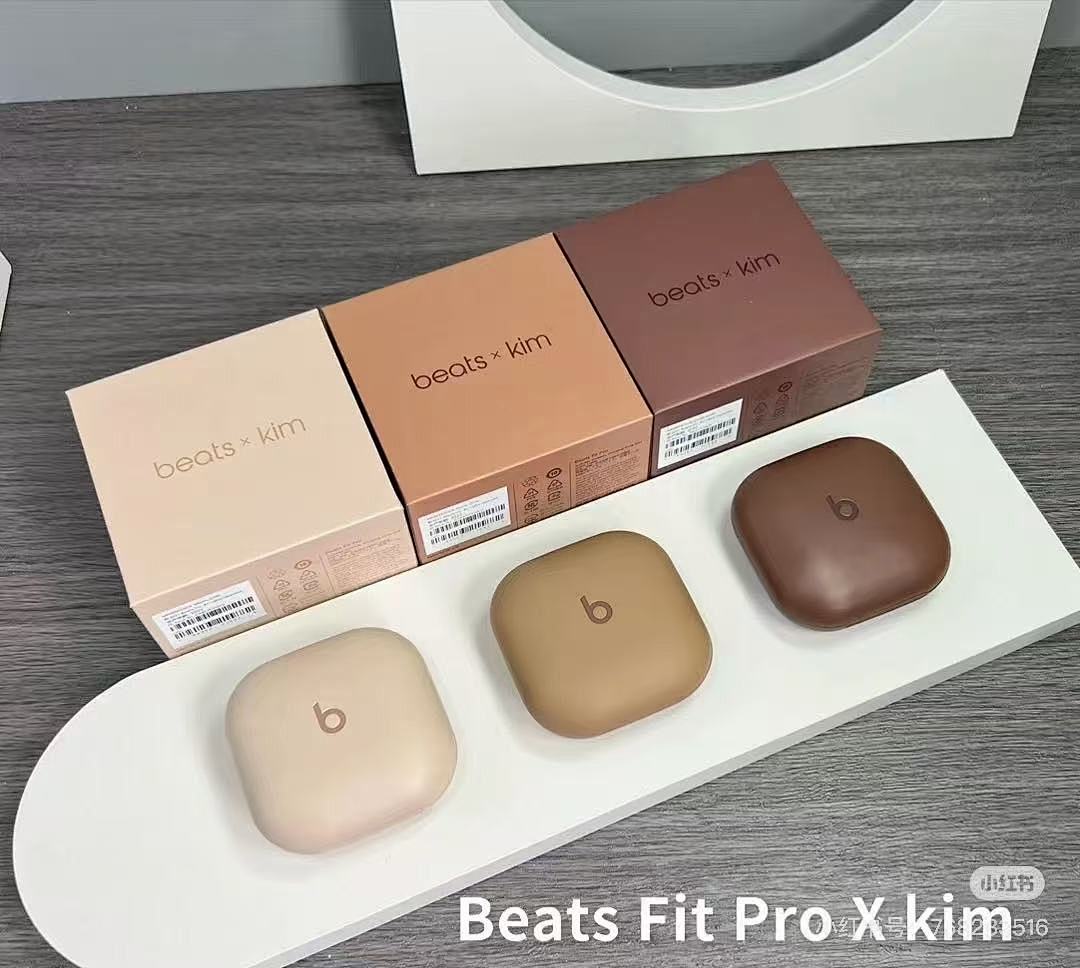 Beats Fit Pro x Kim · 5889 — תמונה 14