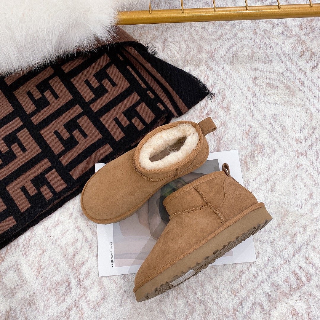 UGG Classic Ultra Mini Boot · XX2276 — תמונה 11