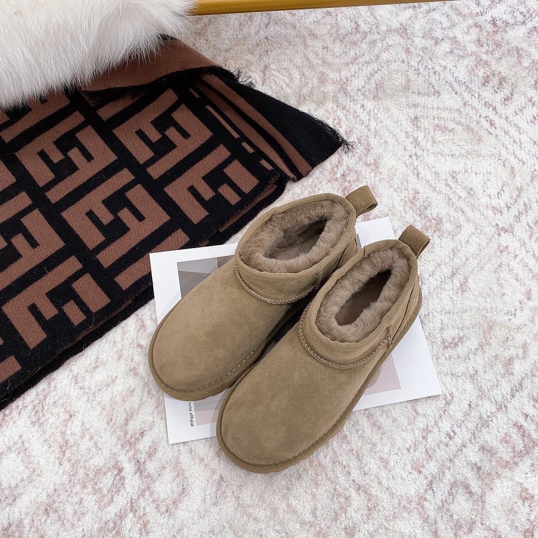 UGG Classic Ultra Mini Boot · XX2276 — תמונה 8
