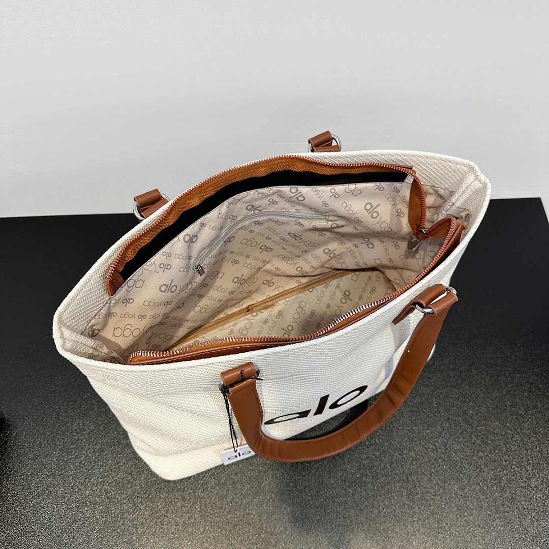 Alo Tote Bag · J44D — תמונה 7