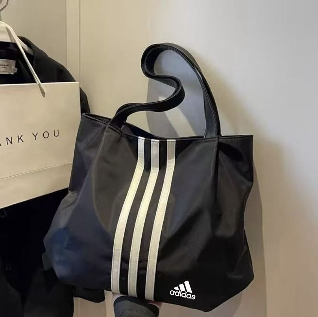 Adidas — תיק כתף · 56D8 — תמונה 5
