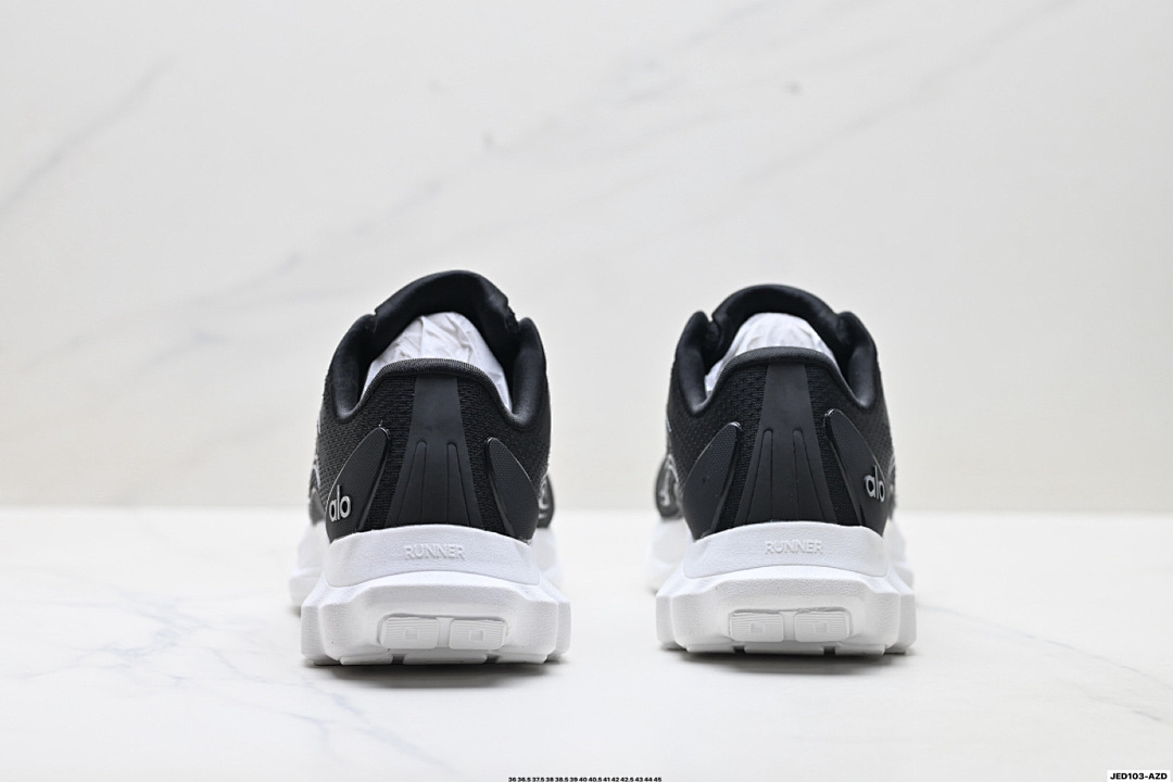Alo Yoga Alo Runner · GDTT — תמונה 12