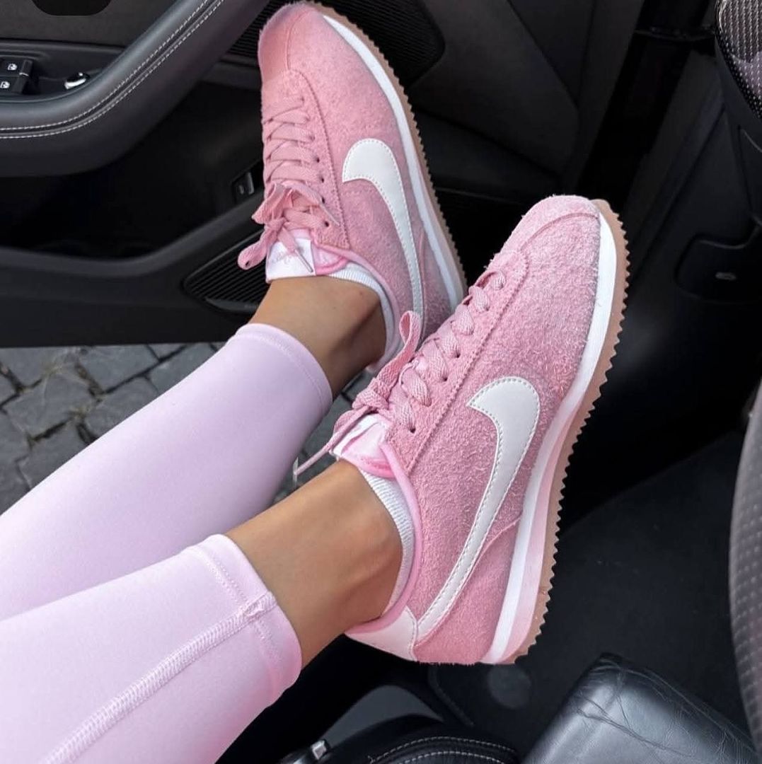 Nike Cortez · NYC — תמונה 7
