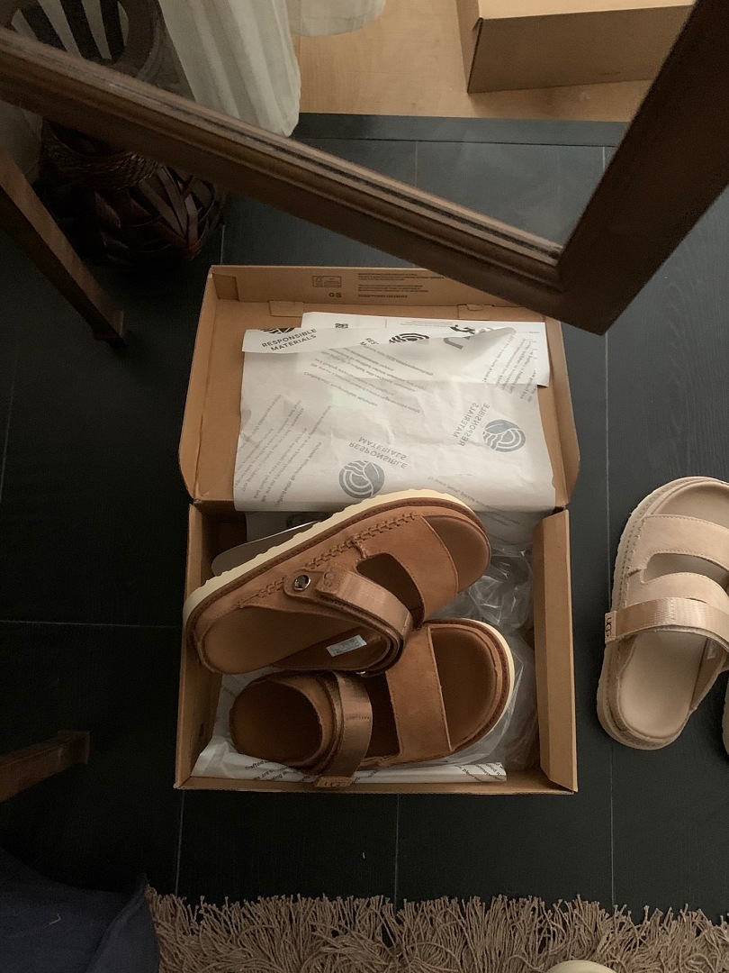 UGG Goldenstar Glide · F1J — תמונה 5