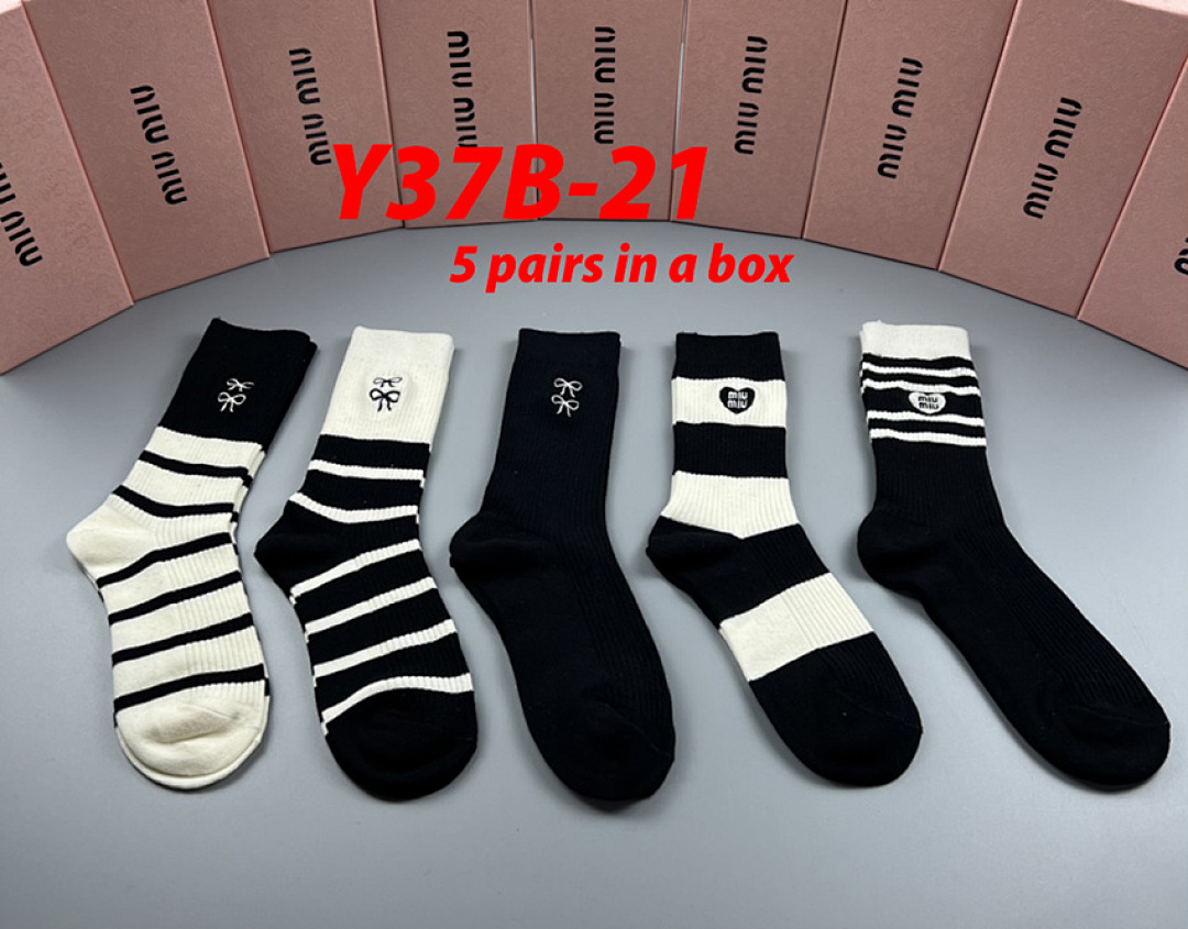 Alo Yoga Half-Crew Throwback Sock · Y37B — תמונה 14