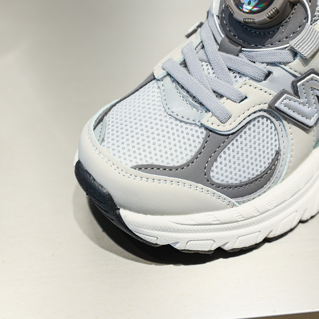 New Balance 2010 · NB2002 — תמונה 4