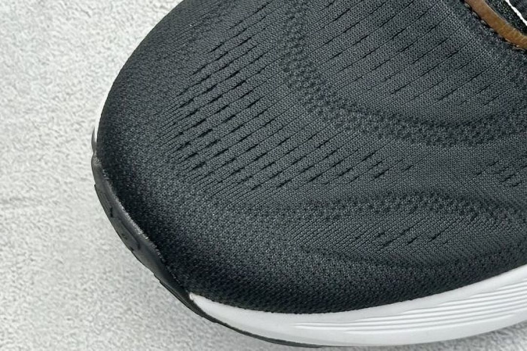 New Balance 880v15 · B800 — תמונה 21