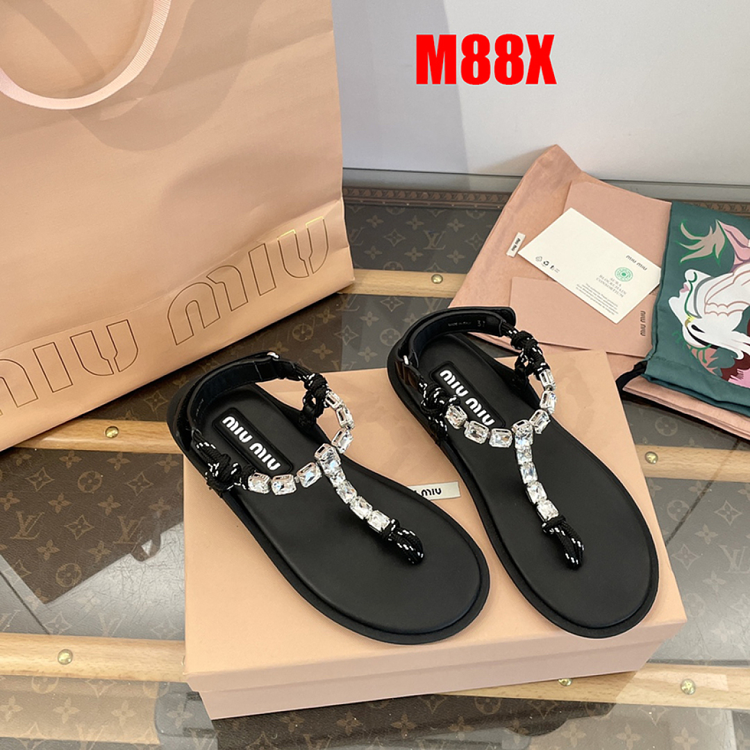 Miu Miu Crystal Cord Thong Sandals · M88X — תמונה 3