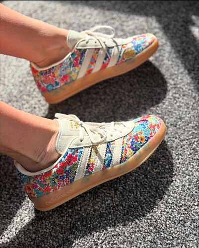 Adidas Gazelle Indoor x Liberty London · X6Q7