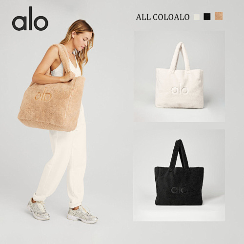 Alo Yoga Foxy Sherpa Tote · U8Q1