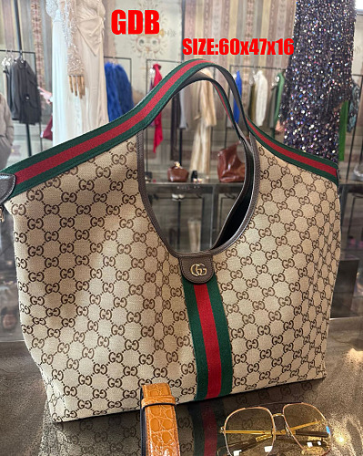 Gucci Giglio · GDB