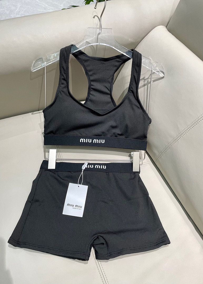 Miu Miu — סט בגד ים · AWH2 — תמונה 10