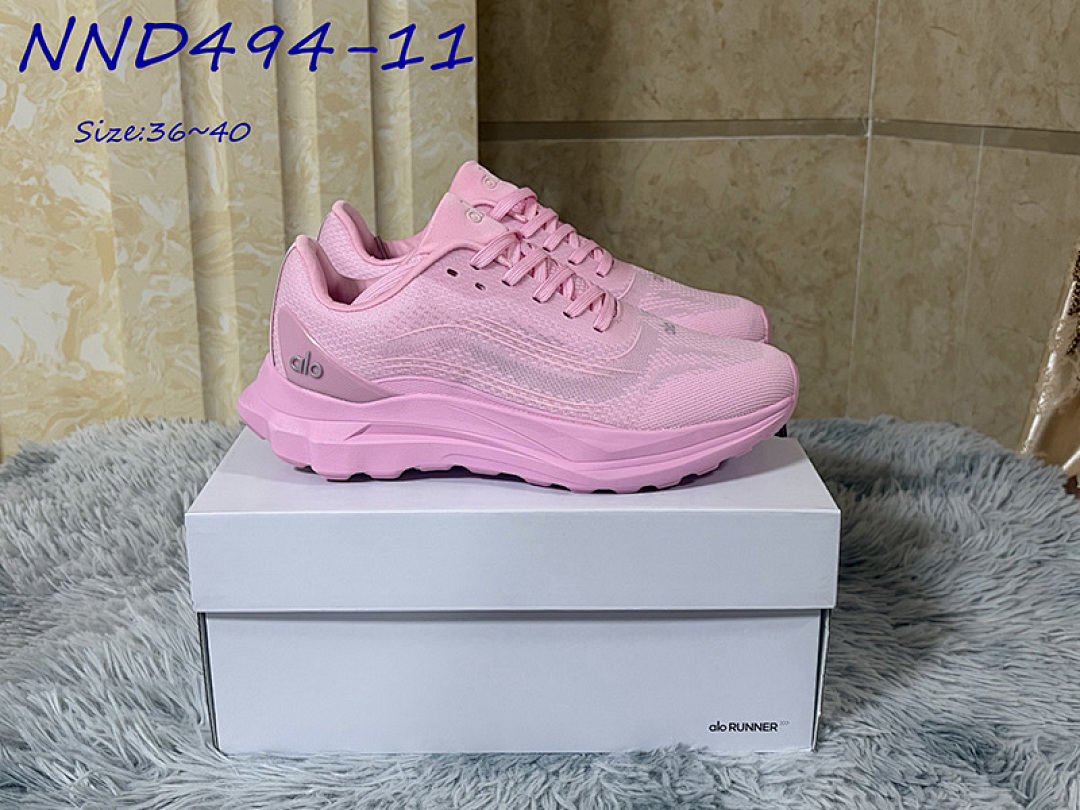 Alo Yoga ALO Runner · NND494 — תמונה 14