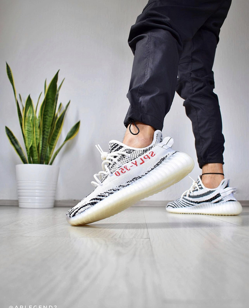 Adidas Yeezy Boost 350 V2 Steel · W625E — תמונה 4