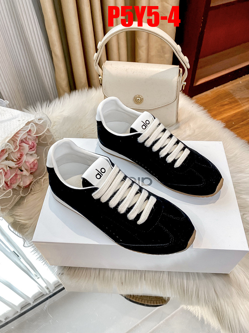 ALO Sunset Sneaker · P5Y5 — תמונה 9