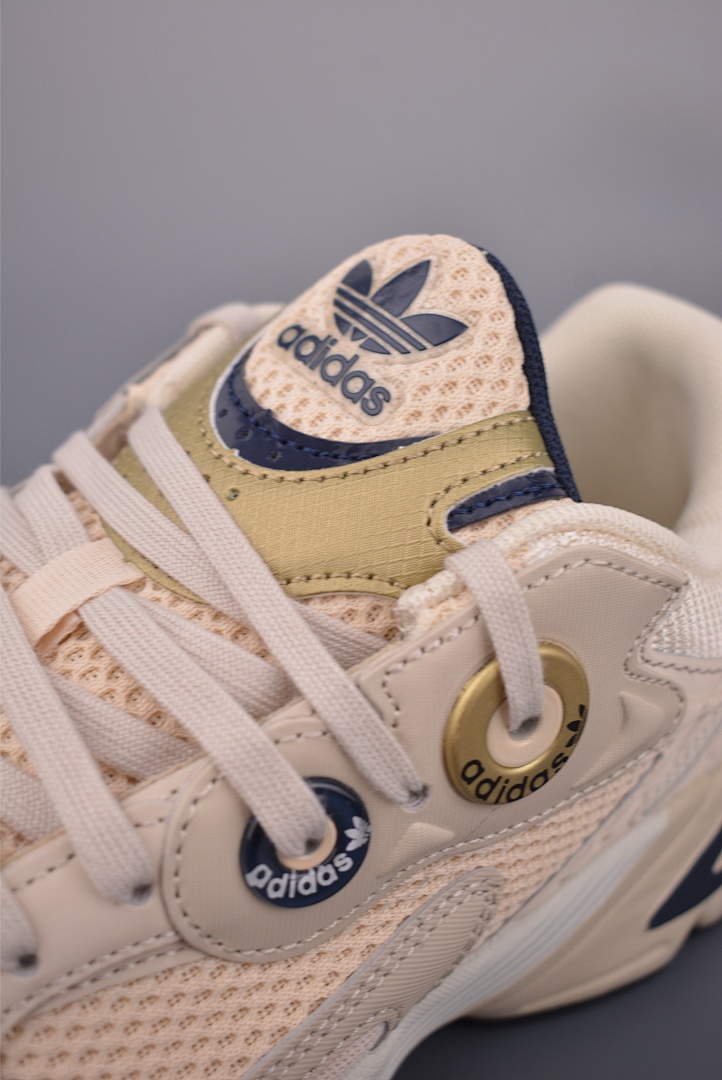 Adidas Astir · JKS2 — תמונה 4