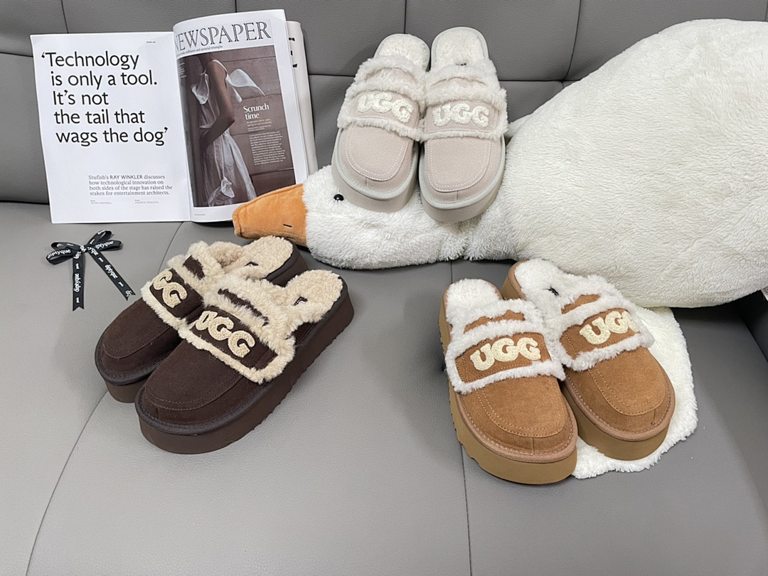UGG Erin Platform Scuff · LR02 — תמונה 3