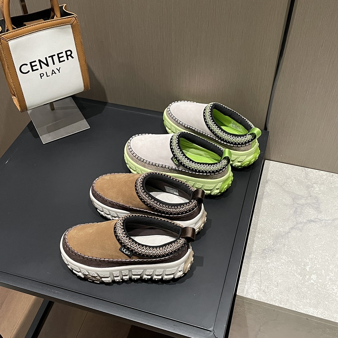 UGG Venture Daze · Y17B — תמונה 9