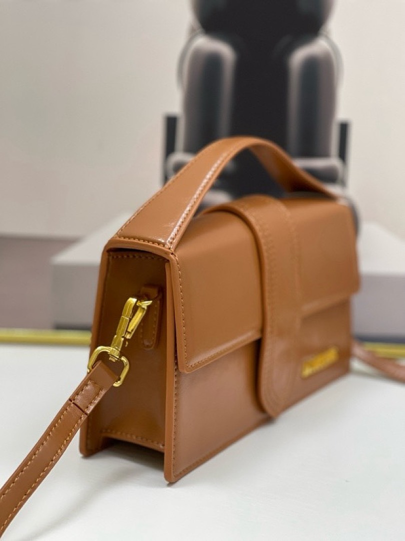 Jacquemus Le Bambino · J8C3 — תמונה 16